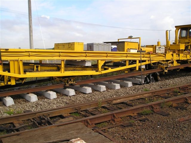 Humes Sleeper Layer kiwirail